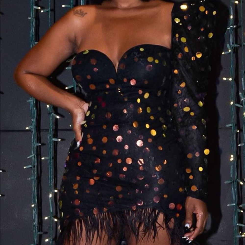 Sequin polka dot feathered dress